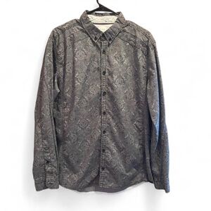 Men's Elegant Gray Paisley Button-Down Shirt